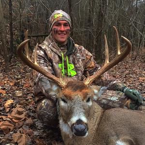 Meet your Posher, Dustin